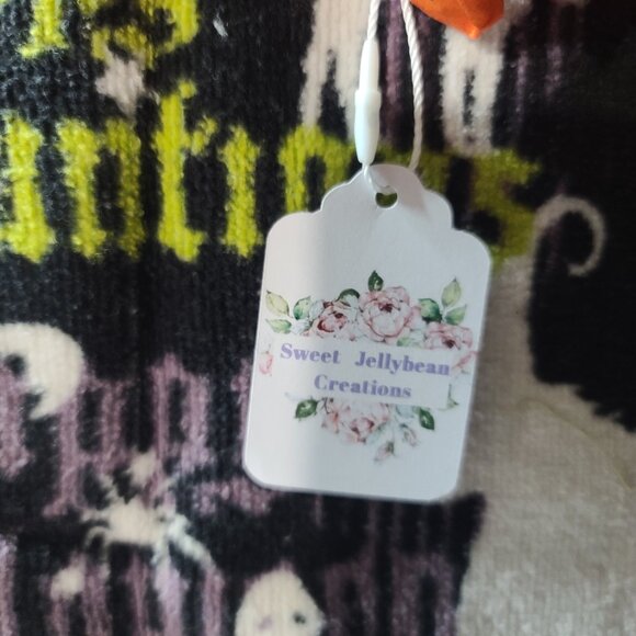 Scrunchie Halloween Themed Wristlet Keyring - Picture 3 of 3